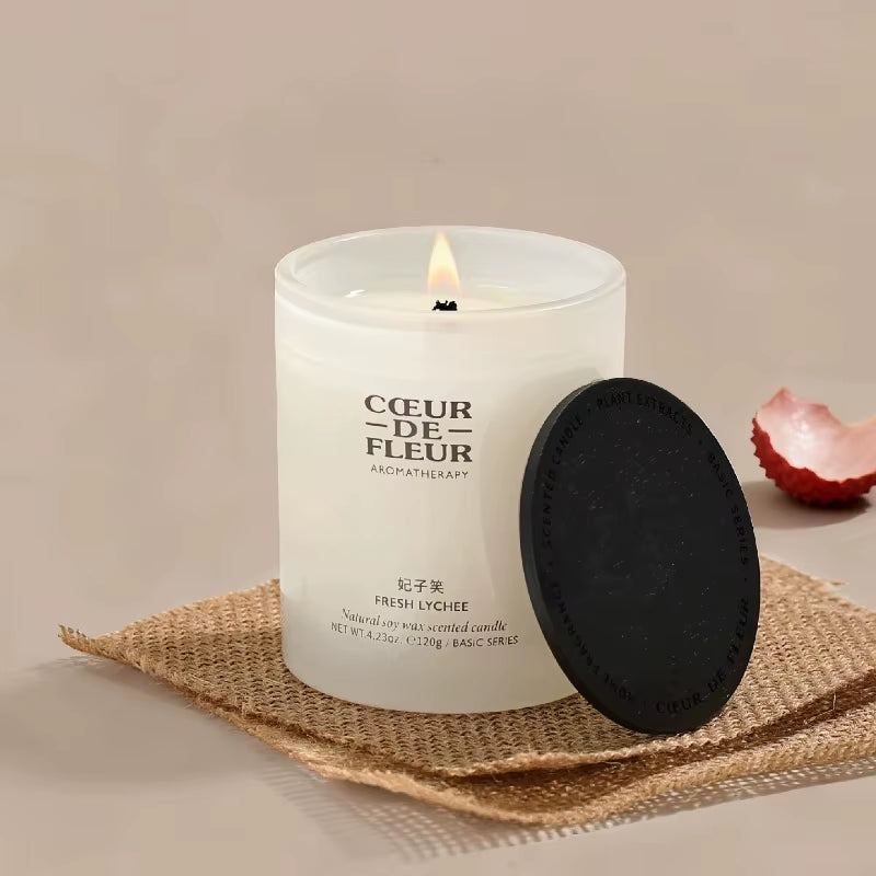 Bougie parfumée en pot blanc